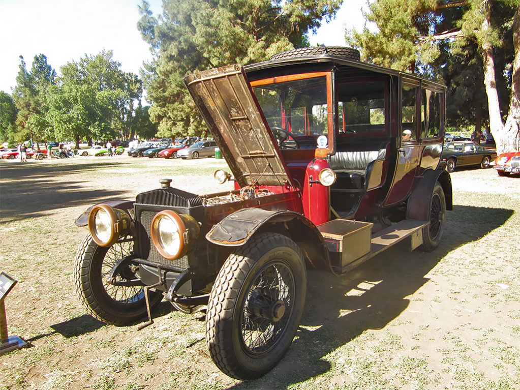 1910 Daimler once owned and used by King George V.