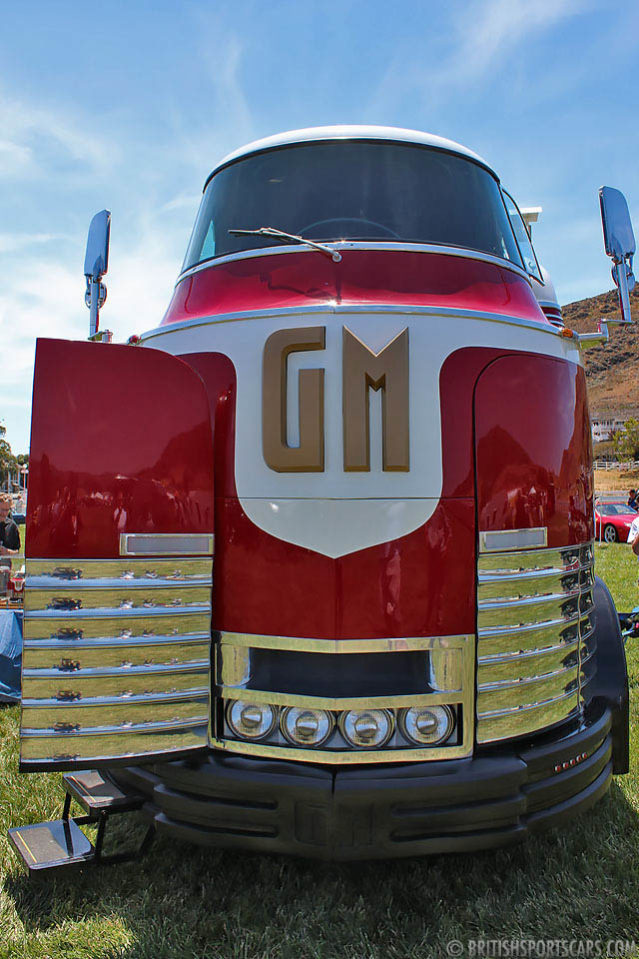1939 GM Futureliner