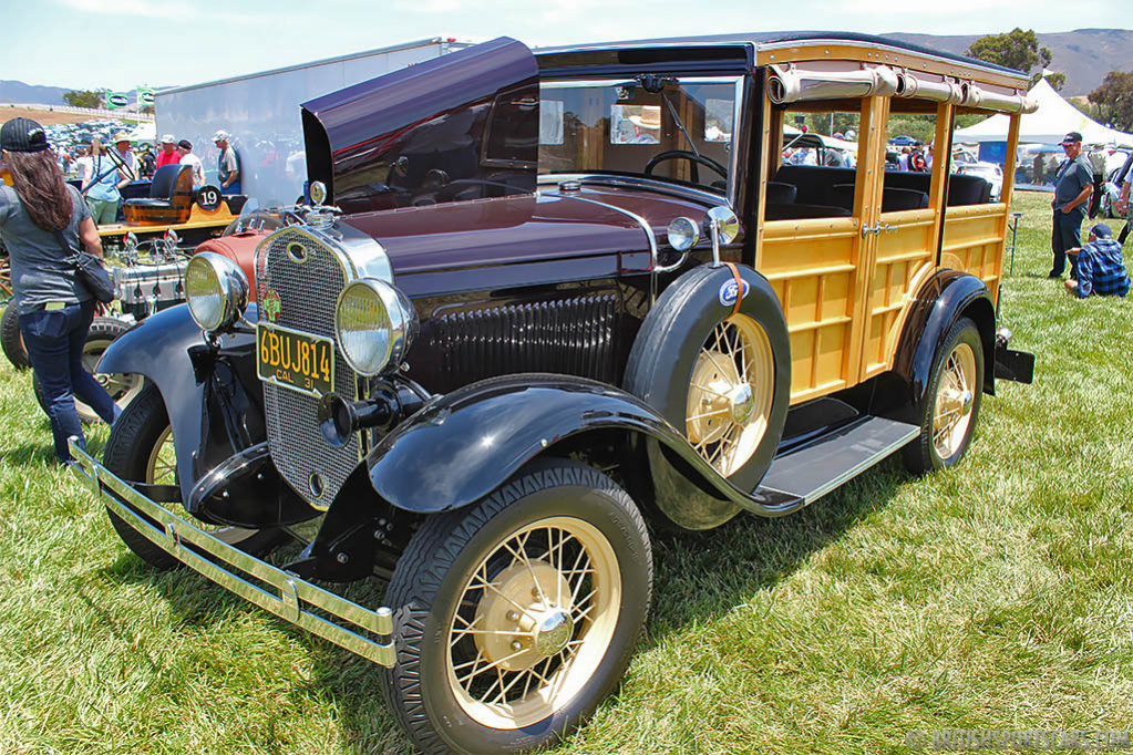 Ford Woodie