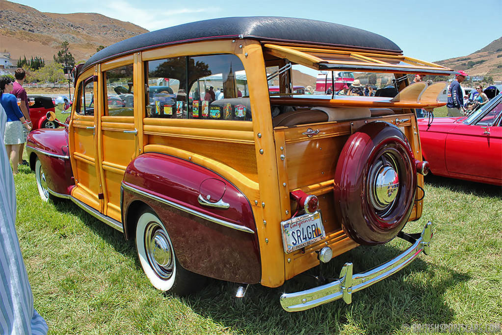 1948 Ford Special Deluxe Woodie Wagon
