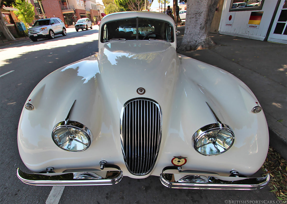 Jaguar XK120 FHC