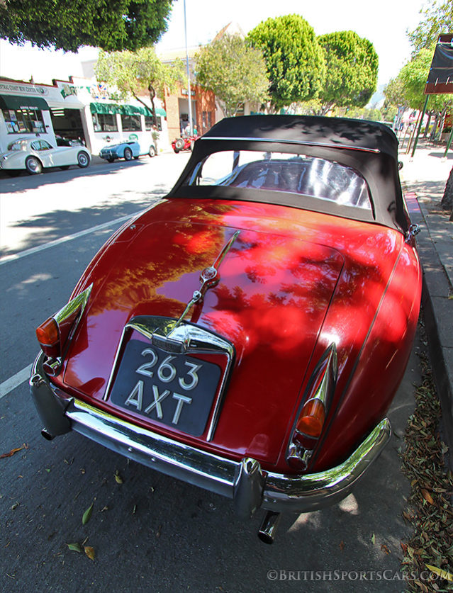 Jaguar XK150