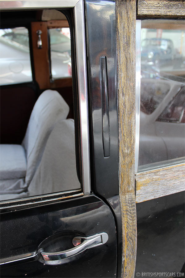 1961 Morris Minor Traveller Restoration