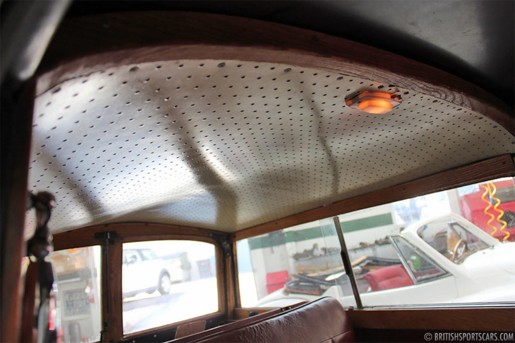 1961 Morris Minor Traveller Restoration