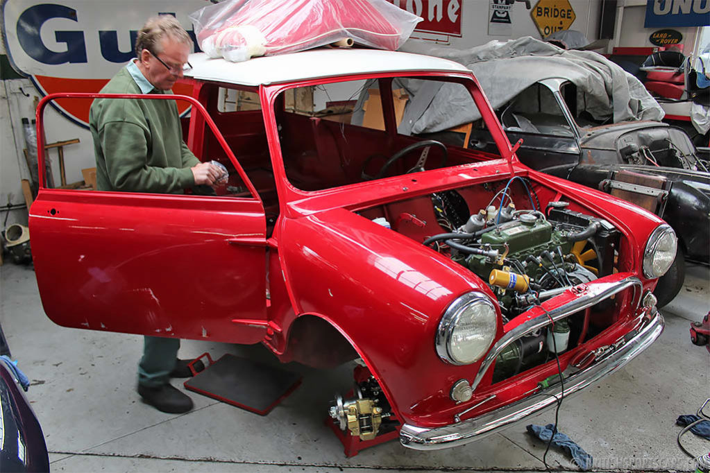 Austin Mini Countryman Restoration