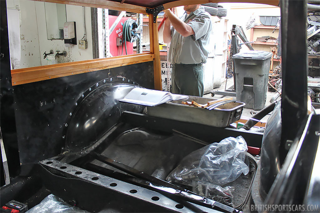 Morris Minor Traveller Restoration