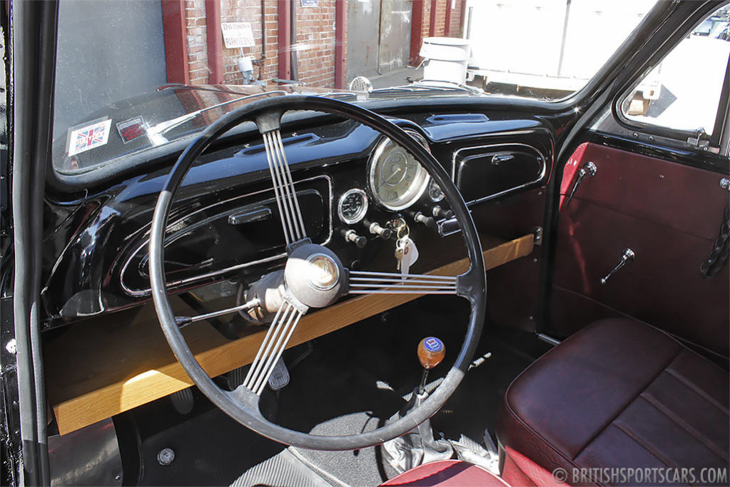 Morris Minor Traveller Restoration