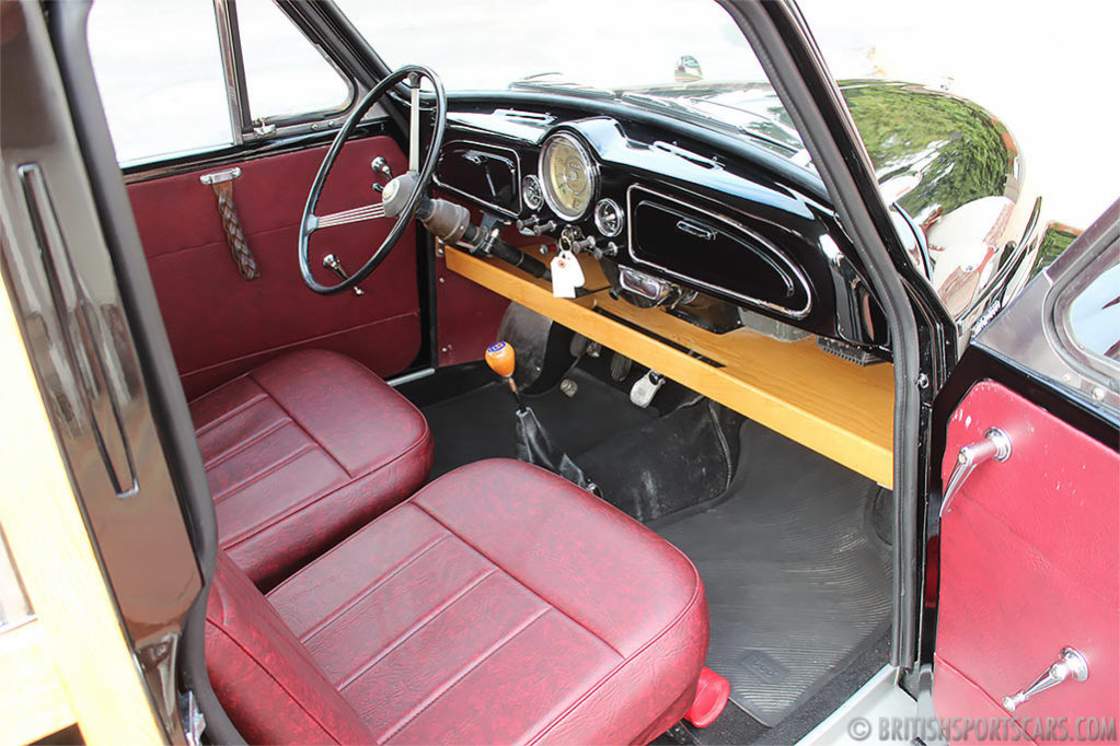 Morris Minor Traveller Restoration