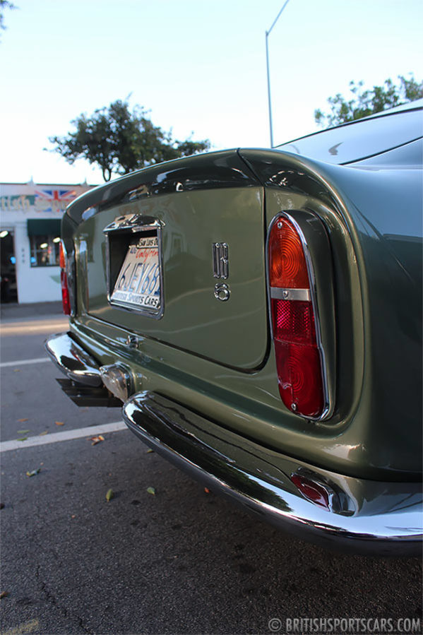 1966 Aston Martin DB6 Vantage