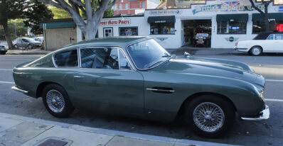 Aston Martin DB6 Vantage